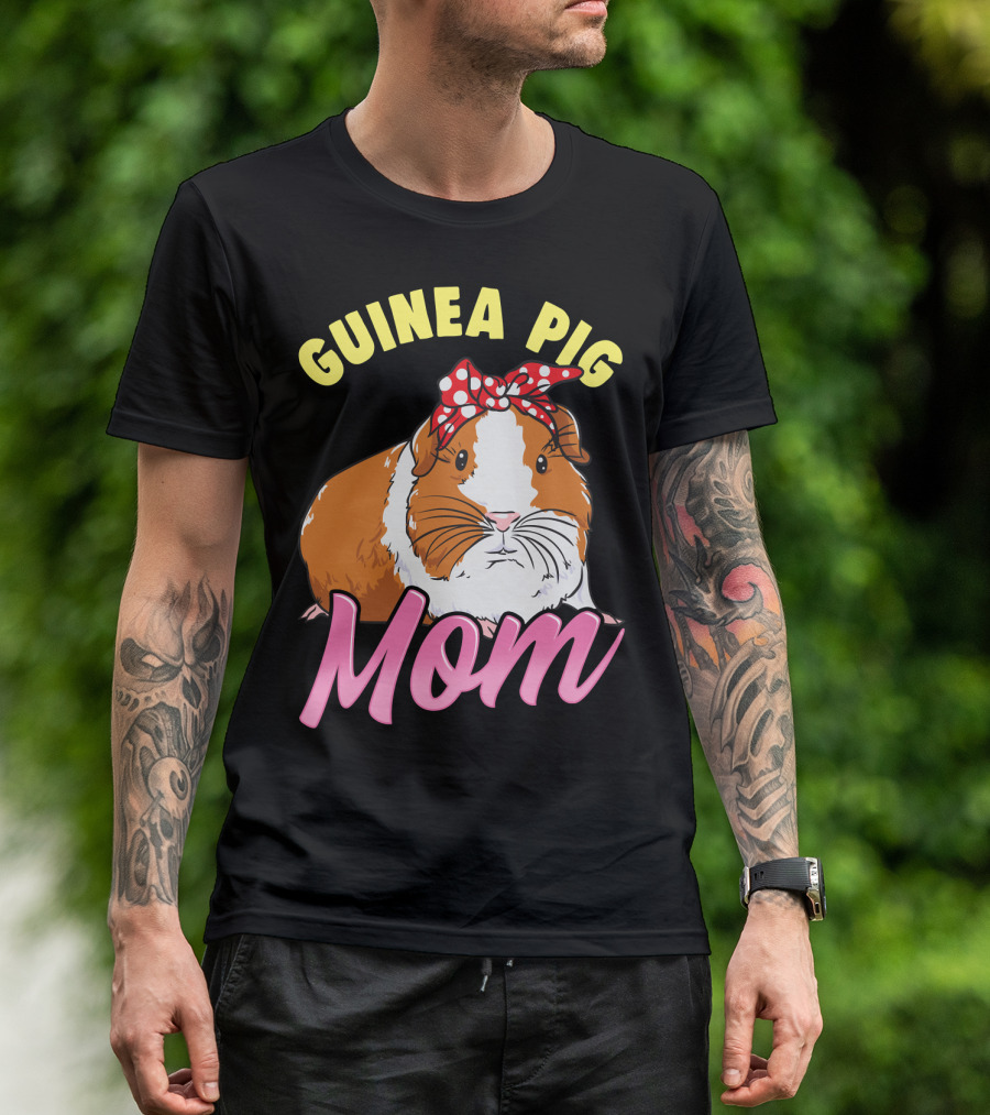 Guinea Pig Mom Wheek Squad Bow Tie Edition T-Shirt