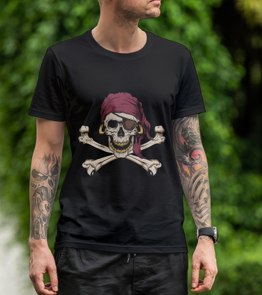 Pirate Jolly Roger Skull Crossbones Bandana Eyepatch Earring T-Shirt