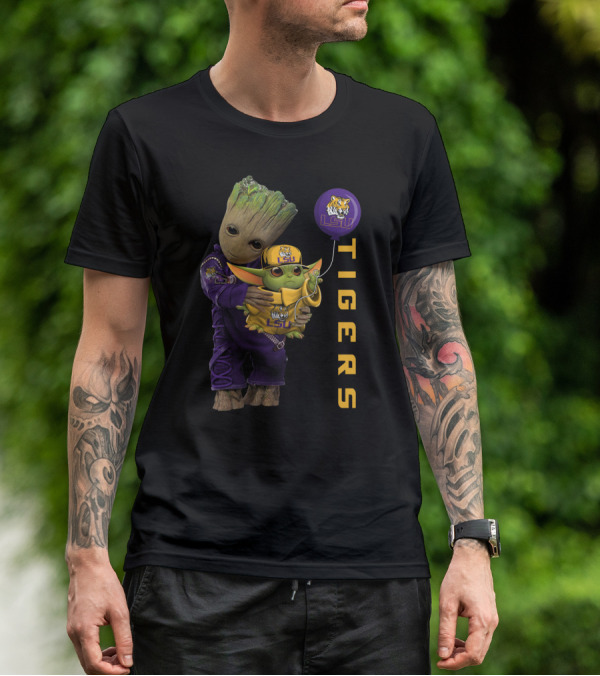 Groot And Baby Yoda Lsu Tigers Fan Gear T-Shirt