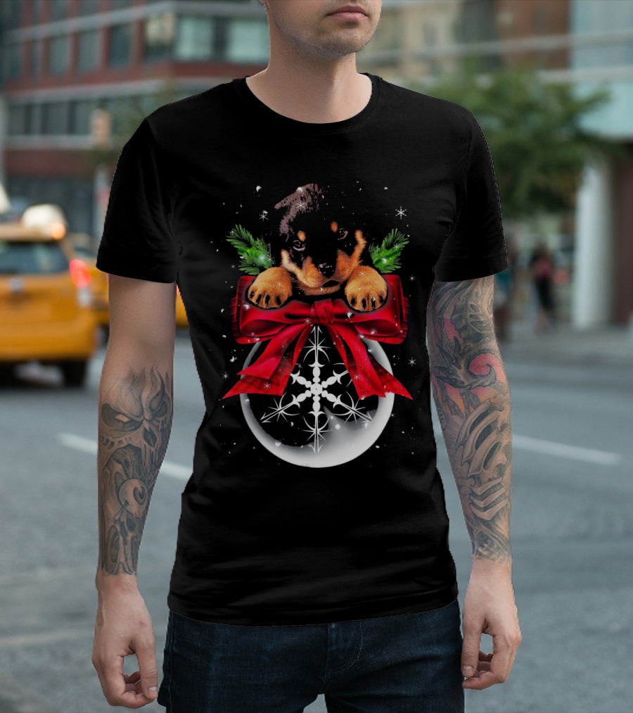 Rottweiler Puppy Christmas Bauble Snowflake Noel T-Shirt