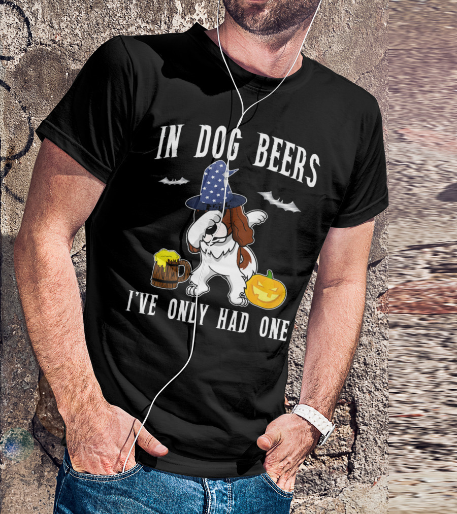 In Dog Beers I've Only Had One Dabbing Cavalier King Charles Spaniel Halloween Wizard Hat Pumpkin T-Shirt