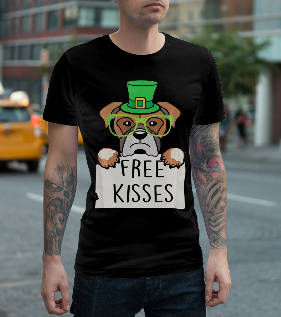 Free Kisses Boxer Dog Leprechaun St Patrick Hat Green Glasses T-Shirt