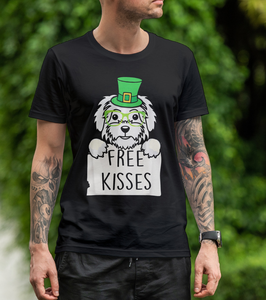 Free Kisses Maltese Dog With Green Leprechaun Hat St Patricks T-Shirt