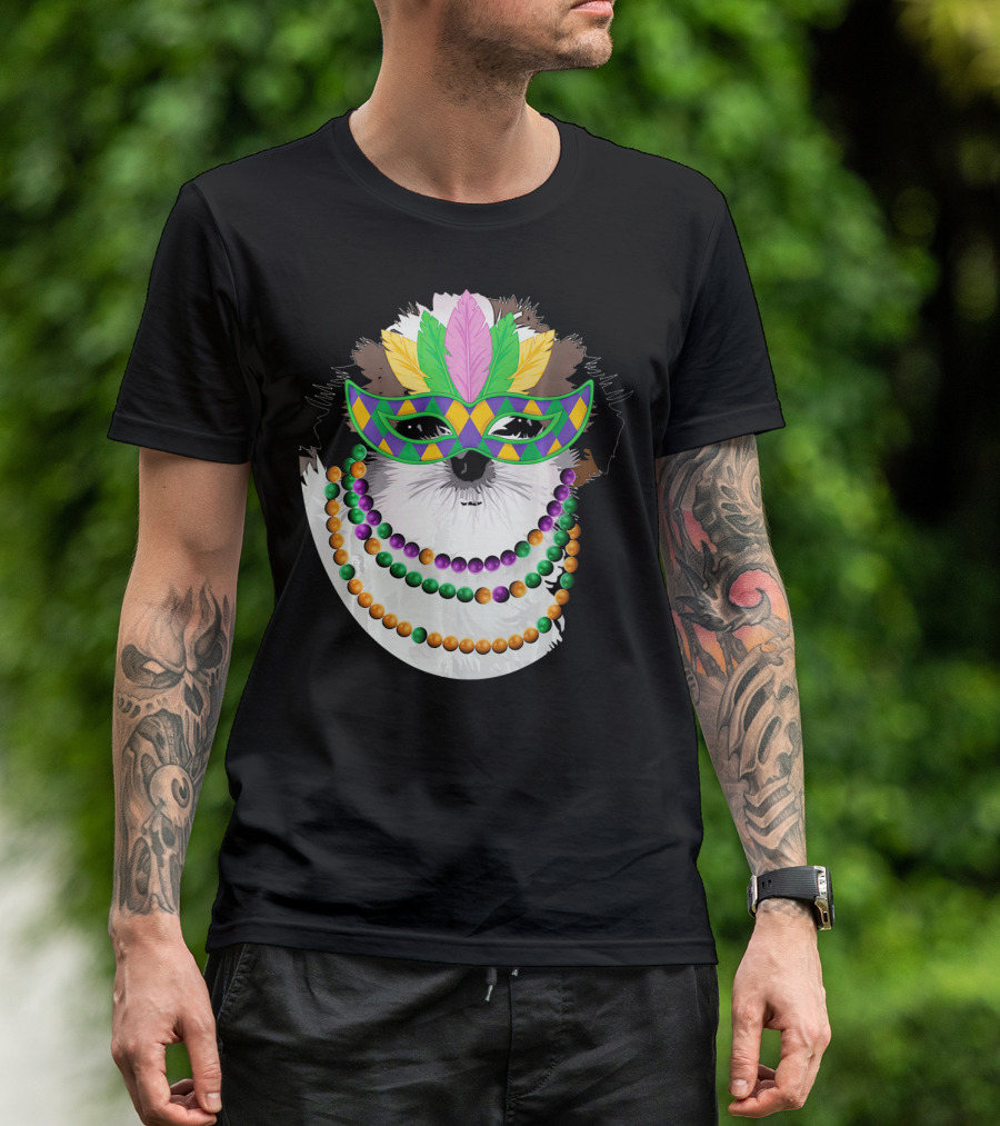 Funny Shih Tzu Mardi Gras Beads Necklace Mask With Colorful Feathered Mask T-Shirt