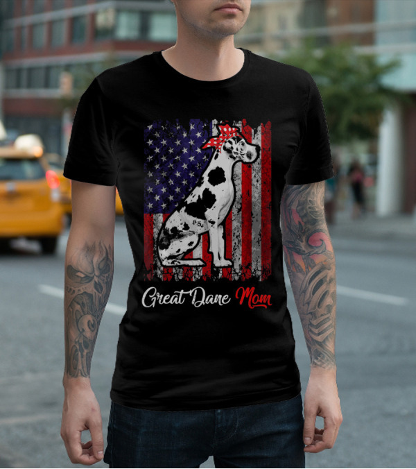 Great Dane Mom Patriotic USA Flag T-Shirt