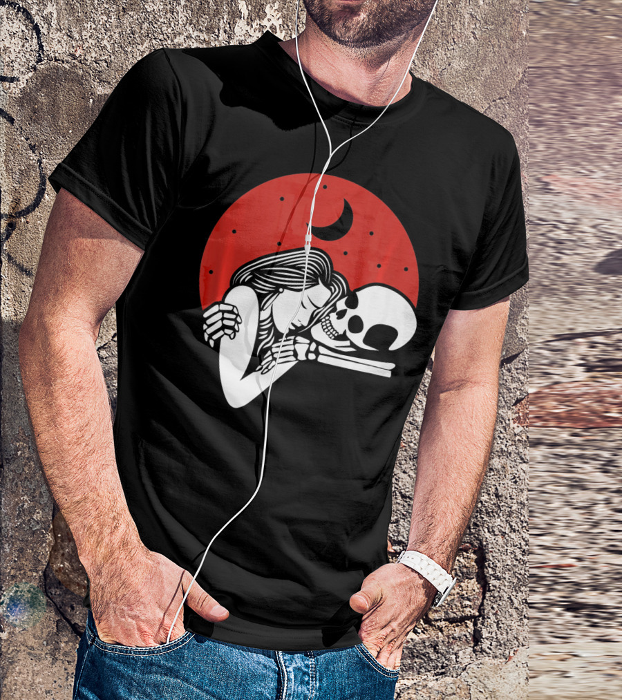 Cute Skeleton Romantic Valentines Moon Embrace T-Shirt