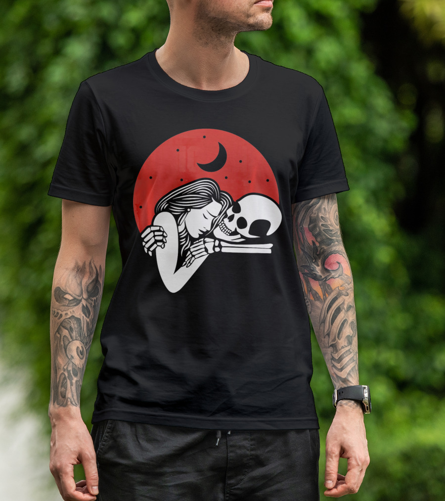 Cute Skeleton Romantic Valentines Moon Embrace T-Shirt