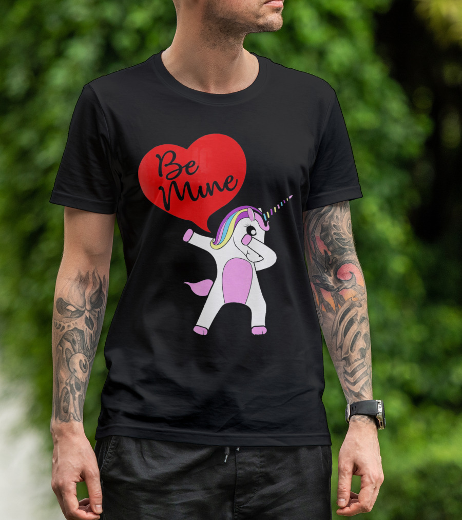 FUNNY DABBING PONY Be Mine Valentines T-Shirt