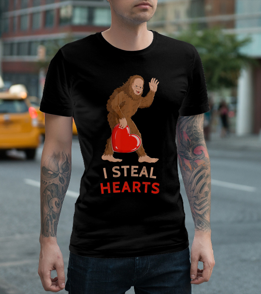 I Steal Hearts Bigfoot Valentine's Day Funny Sasquatch Image T-Shirt