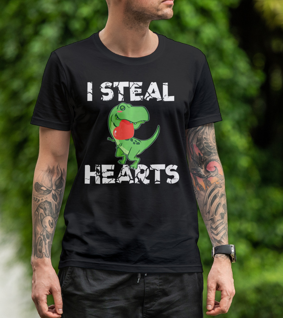I Steal Hearts Dinosaur Valentine's Day T-Rex Holding Heart T-Shirt