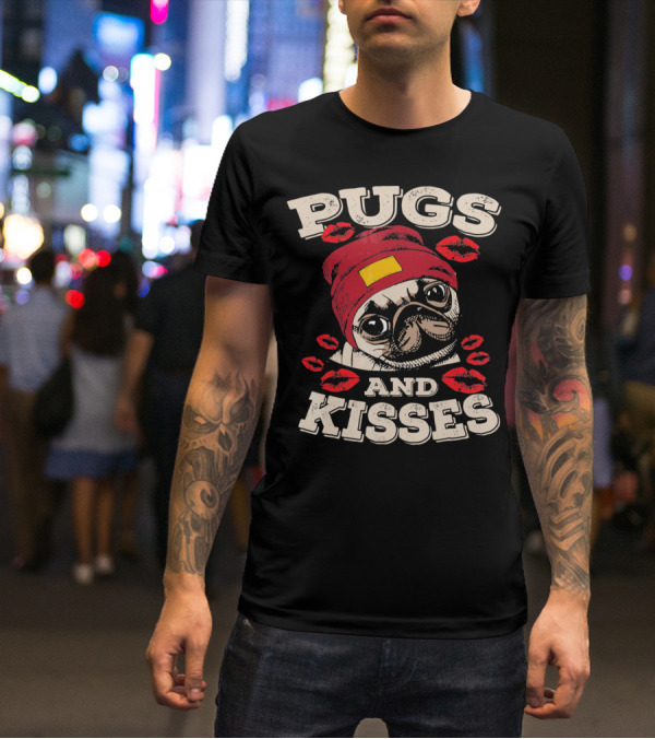 Pugs And Kisses Funny Dog Lovers Pet Valentine Lips Beanie T-Shirt