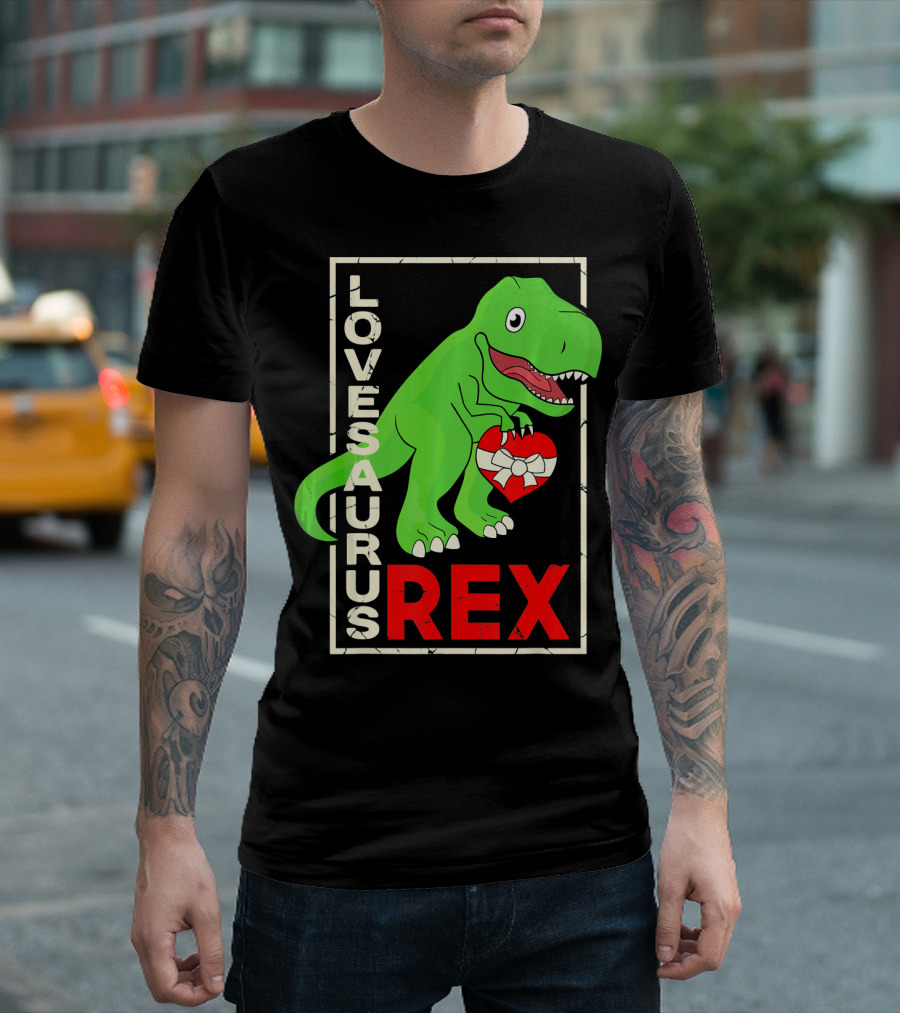 Lovesaurus Rex Dinosaur Valentin Holding Heart T-Shirt