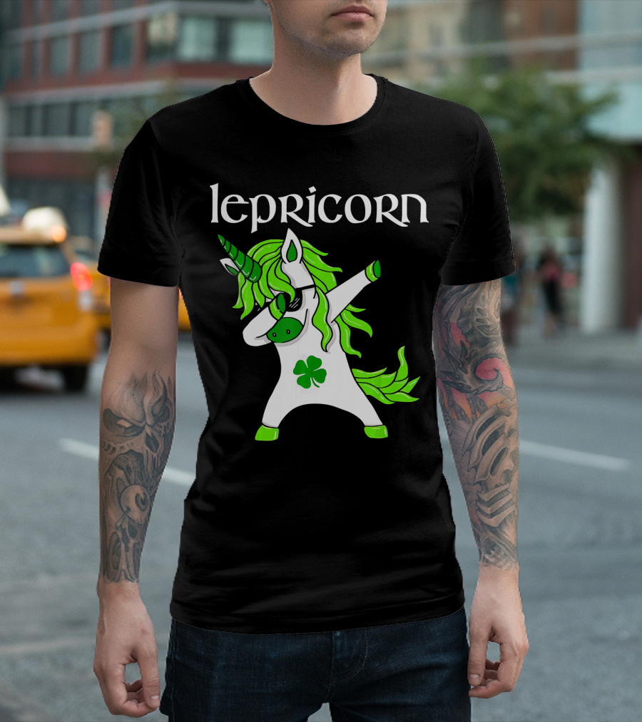 Dabbing Leprechaun Unicorn Lepricorn Funny St. Patricks T-Shirt