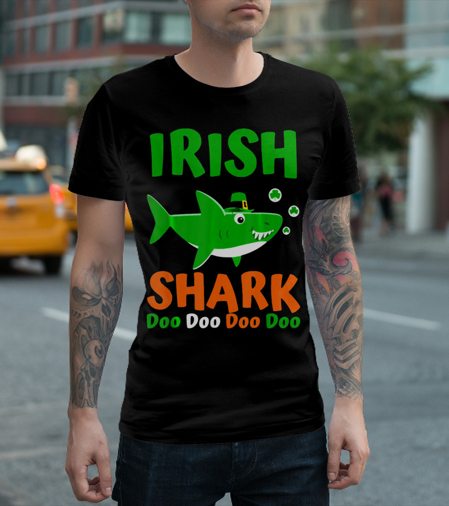Irish Shark Doo Doo Doo Leprechaun Hat and Shamrocks T-Shirt