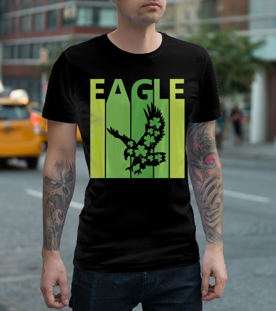Lucky Irish Shamrock Eagle St Patricks Day T-Shirt