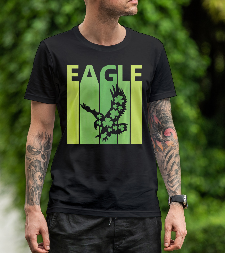Lucky Irish Shamrock Eagle St Patricks Day T-Shirt