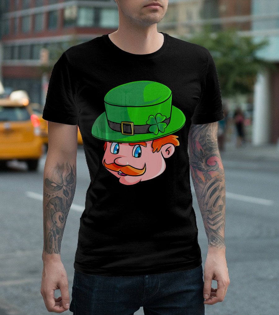 Leprechaun Face With Green Hat And Shamrock T-Shirt
