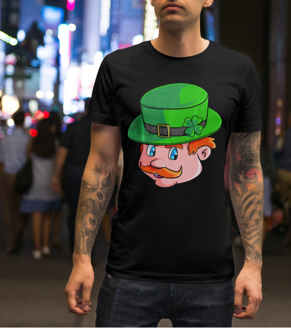 Leprechaun Face With Green Hat And Shamrock T-Shirt