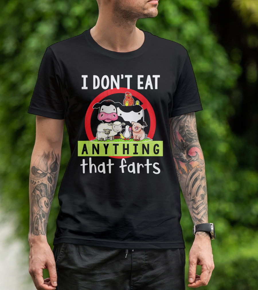 I Don't Eat Anything That Farts Vegetaria Cow Sheep Pig Chicken Cartoon T-Shirt
