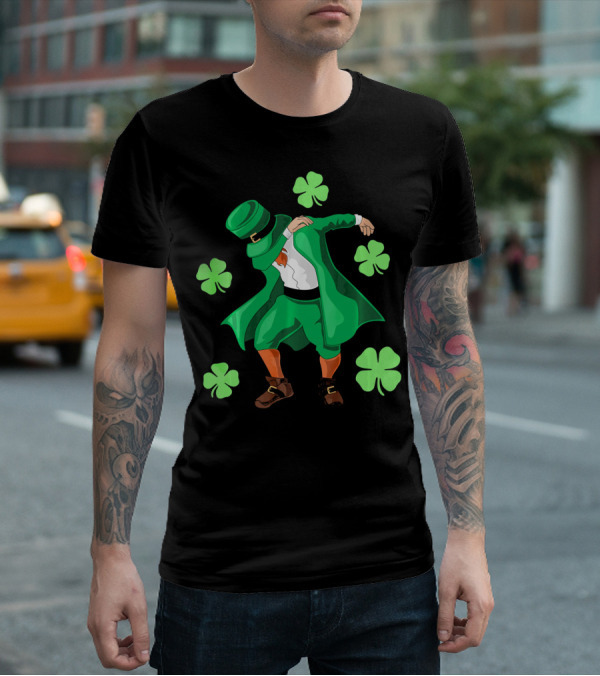 Funny Dabbing Leprechaun With Clovers For St. Patrick's Day T-Shirt
