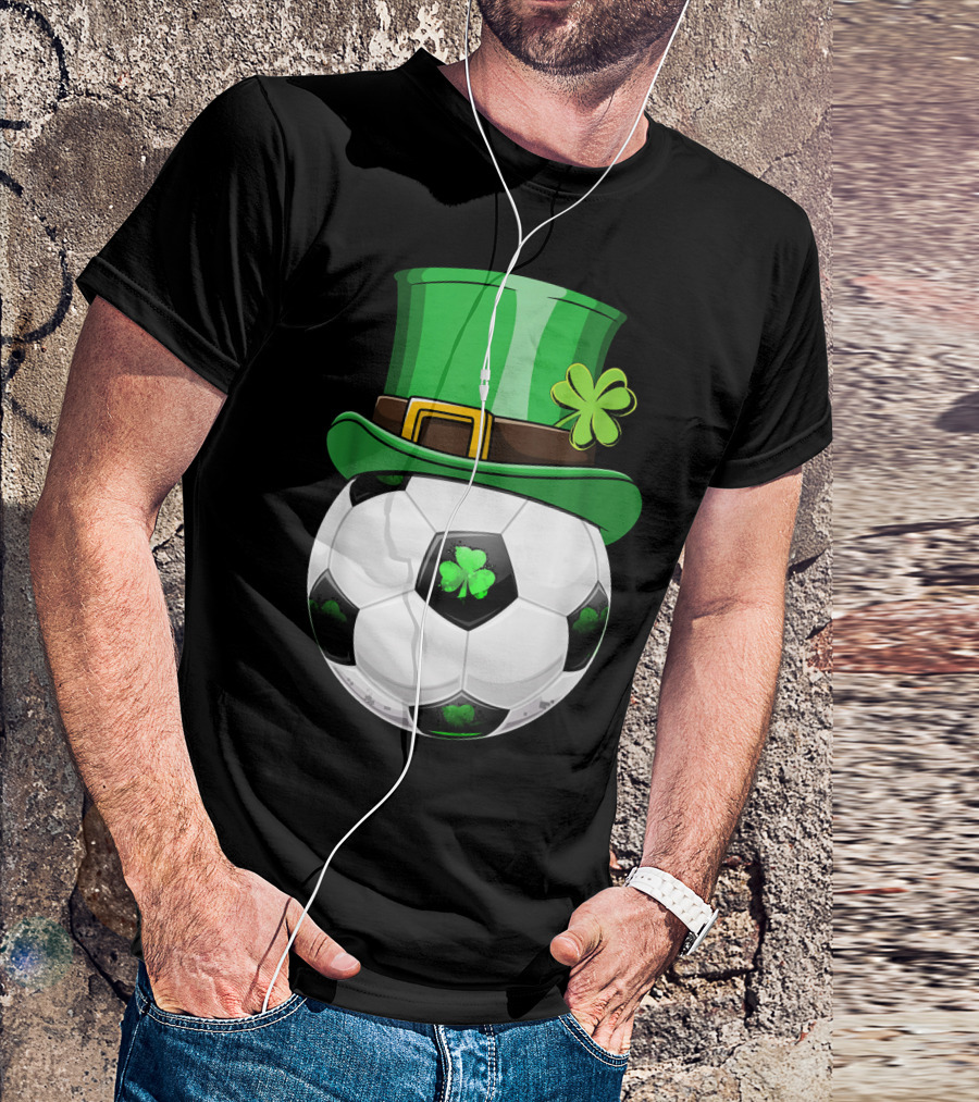 Leprechaun Soccer Funny St. Patrick's Day Hat With Shamrock Soccer Ball T-Shirt