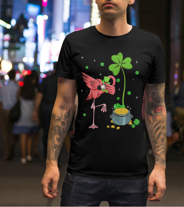 Shamrock Leprechaun Flamingo St Patricks Pot Of Gold T-Shirt