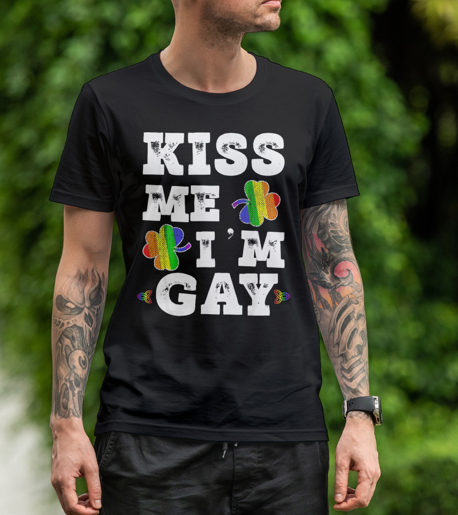 Kiss Me I'm Gay Rainbow Shamrock St. Patrick's Day T-Shirt