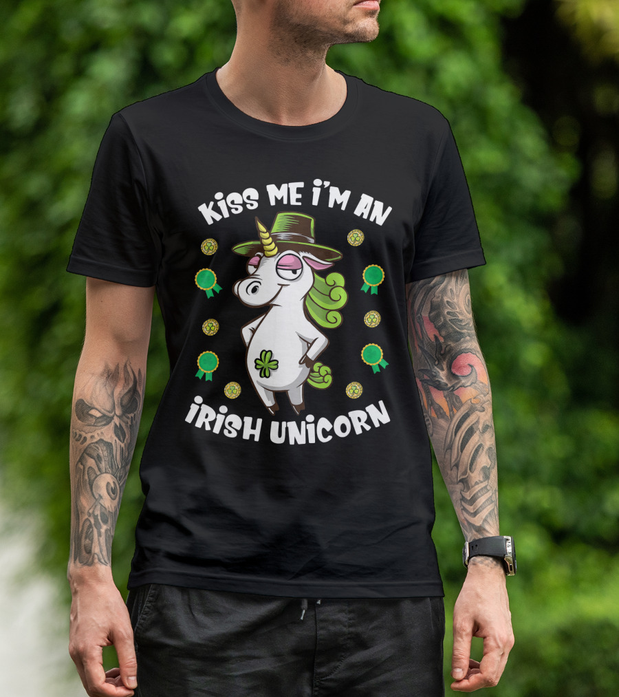 Kiss Me I'm An Irish Unicorn Shamrocks And Gold T-Shirt