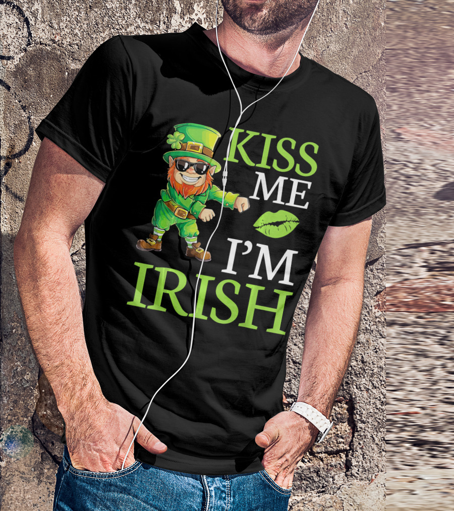 Kiss Me I'm Irish Cool Leprechaun Flossing T-Shirt