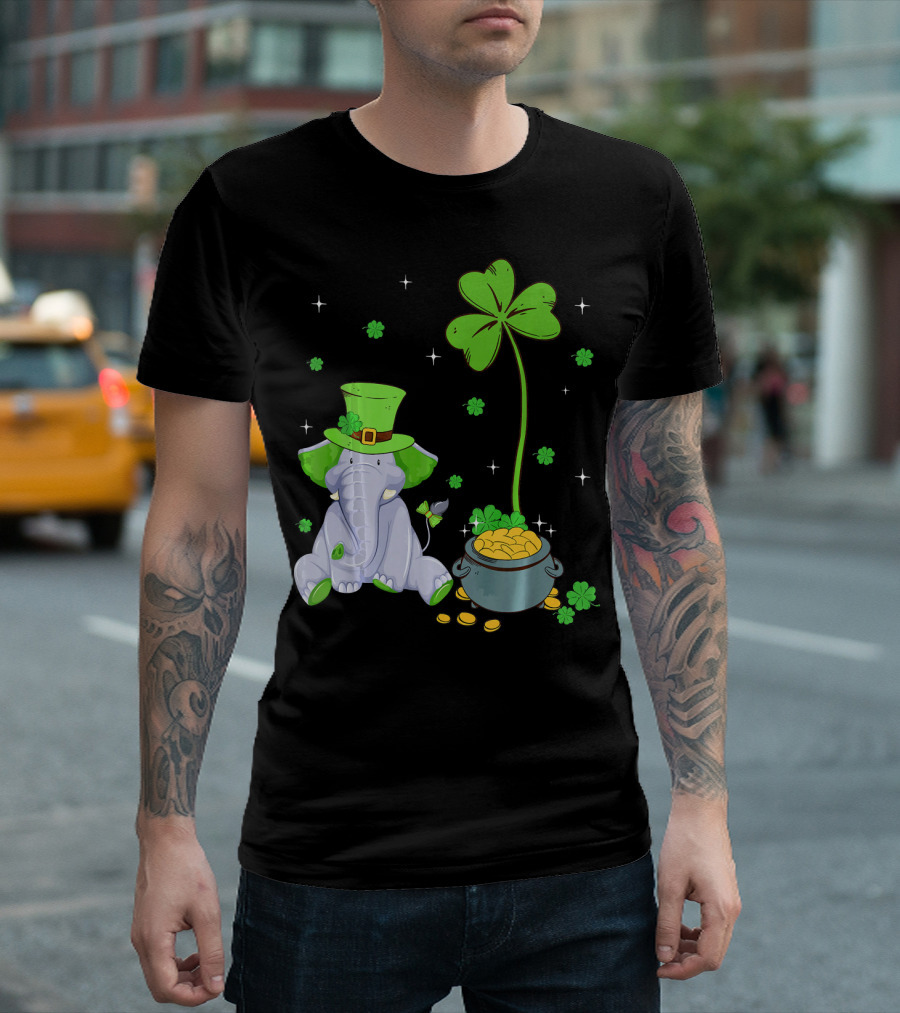 Shamrock Leprechaun Elephant St Patricks Pot Of Gold T-Shirt