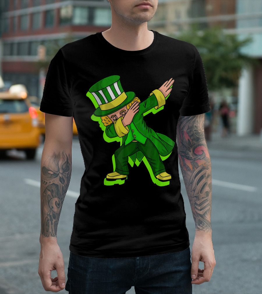Dabbing Leprechaun With Green Shadow Cut Hat And Coat T-Shirt