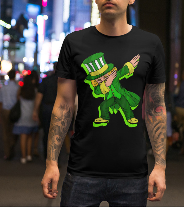 Dabbing Leprechaun With Green Shadow Cut Hat And Coat T-Shirt