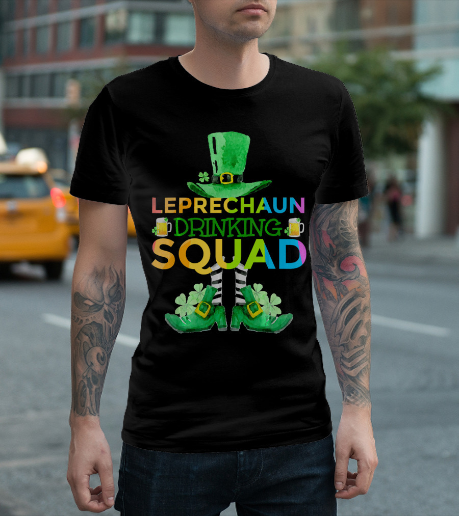 Leprechaun Drinking Squad Beer Rainbow Hat Clover Stripes T-Shirt