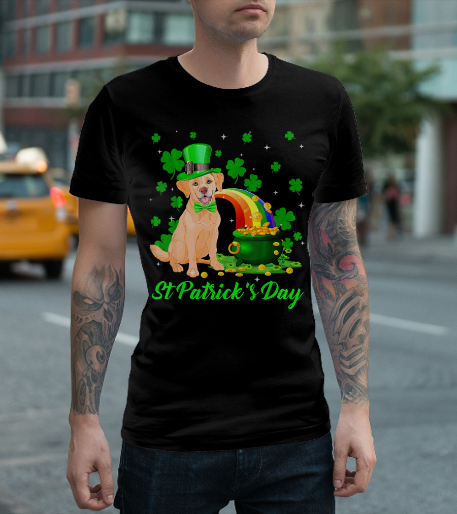 St Patrick's Day Leprechaun Golden Retriever T-Shirt
