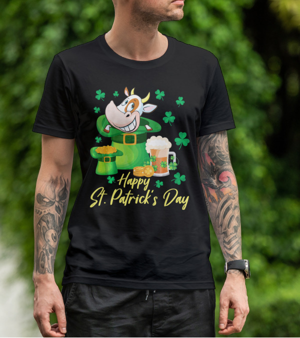 Happy St. Patrick's Day Cow Dancing In Leprechaun Hat With Gold Coins And Beer T-Shirt