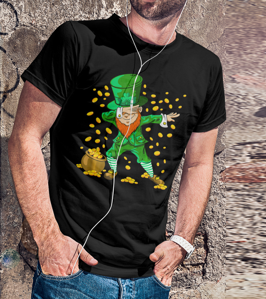 Dabbing Leprechaun With Gold Coins For St Patrick's Day T-Shirt