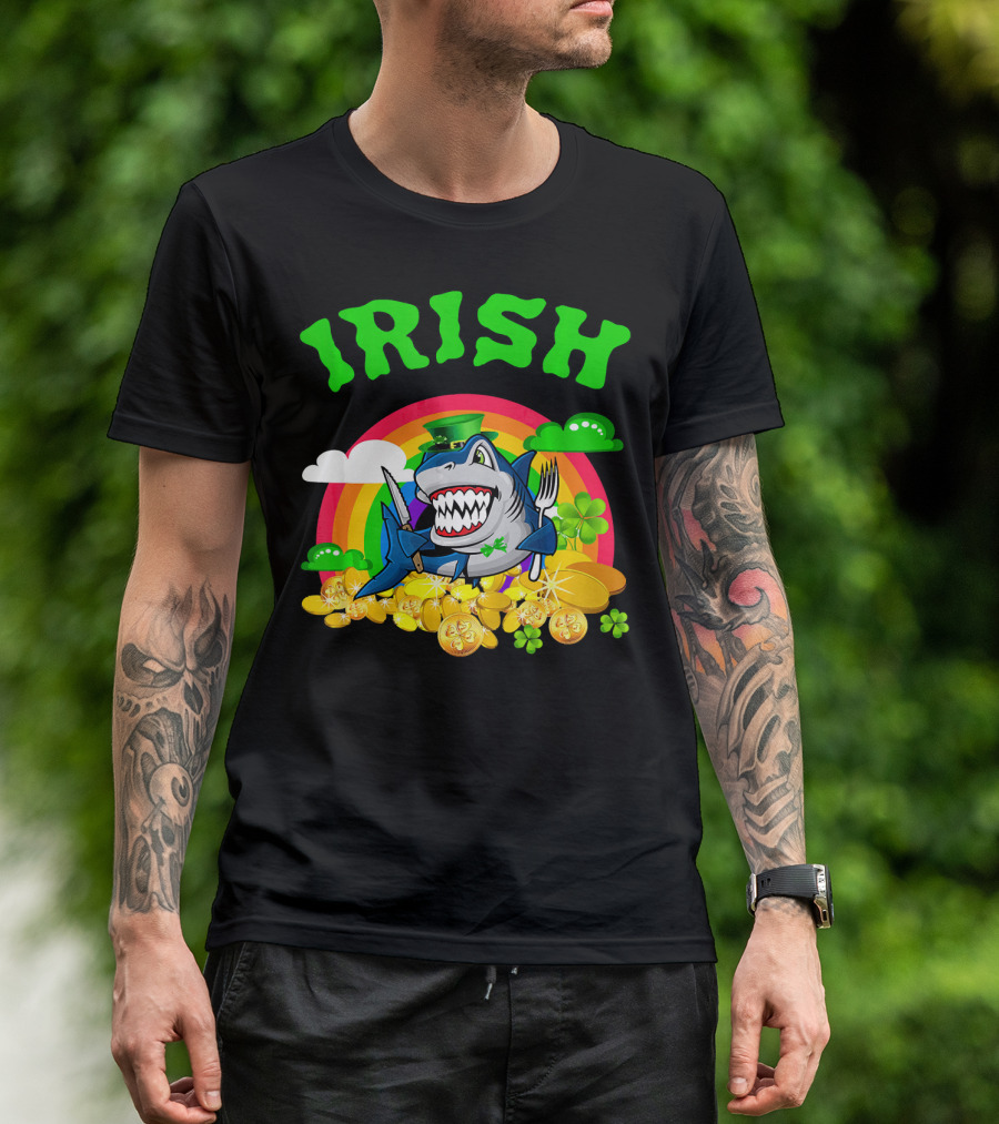 Irish Shark Funny St Patricks Day Leprechaun Rainbow Coins T-Shirt
