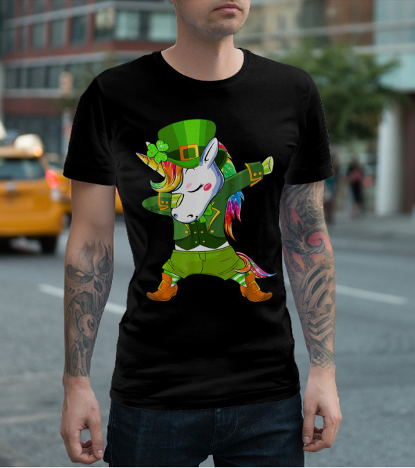 Leprechaun Costume Funny Dabbing Unicorn St. Patrick's Day Rainbow Magic T-Shirt