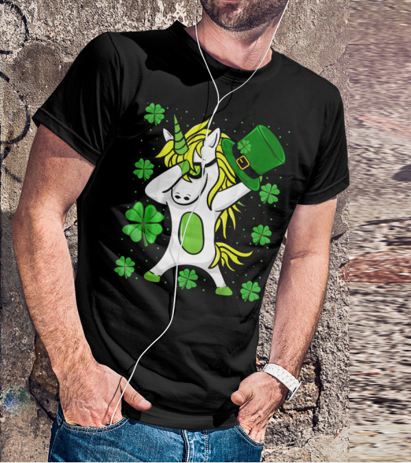 Funny Irish St Patricks Day Unicorn With Leprechaun Hat And Shamrocks T-Shirt