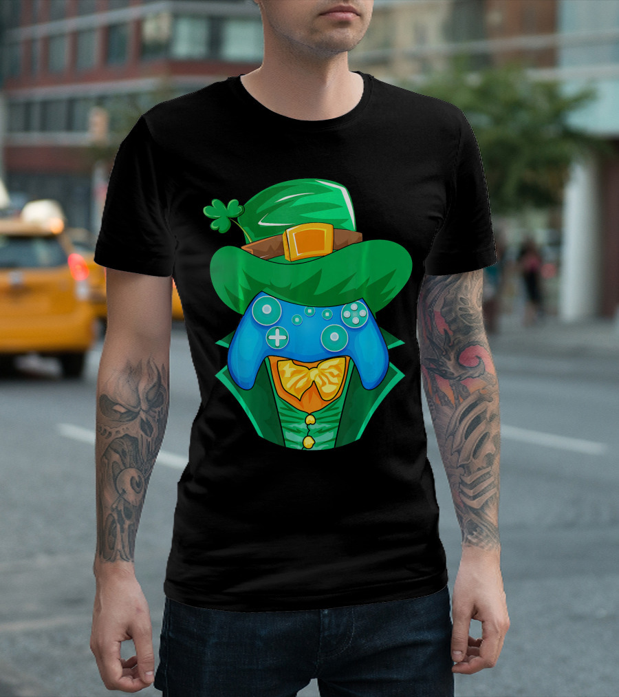 Leprechaun Gamer Controller St Patrick's Day Shamrock Hat Bowtie T-Shirt