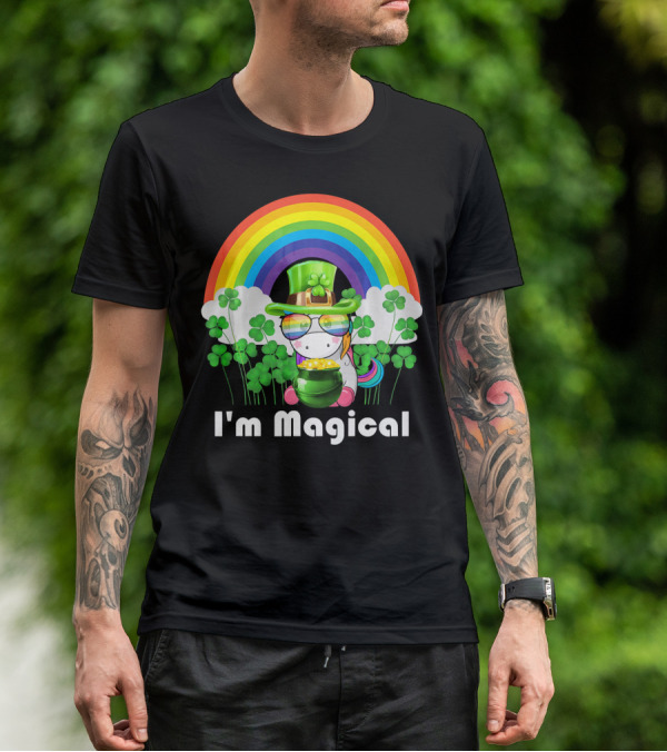 I'm Magical St. Patrick's Day Unicorn With Rainbow And Shamrocks T-Shirt