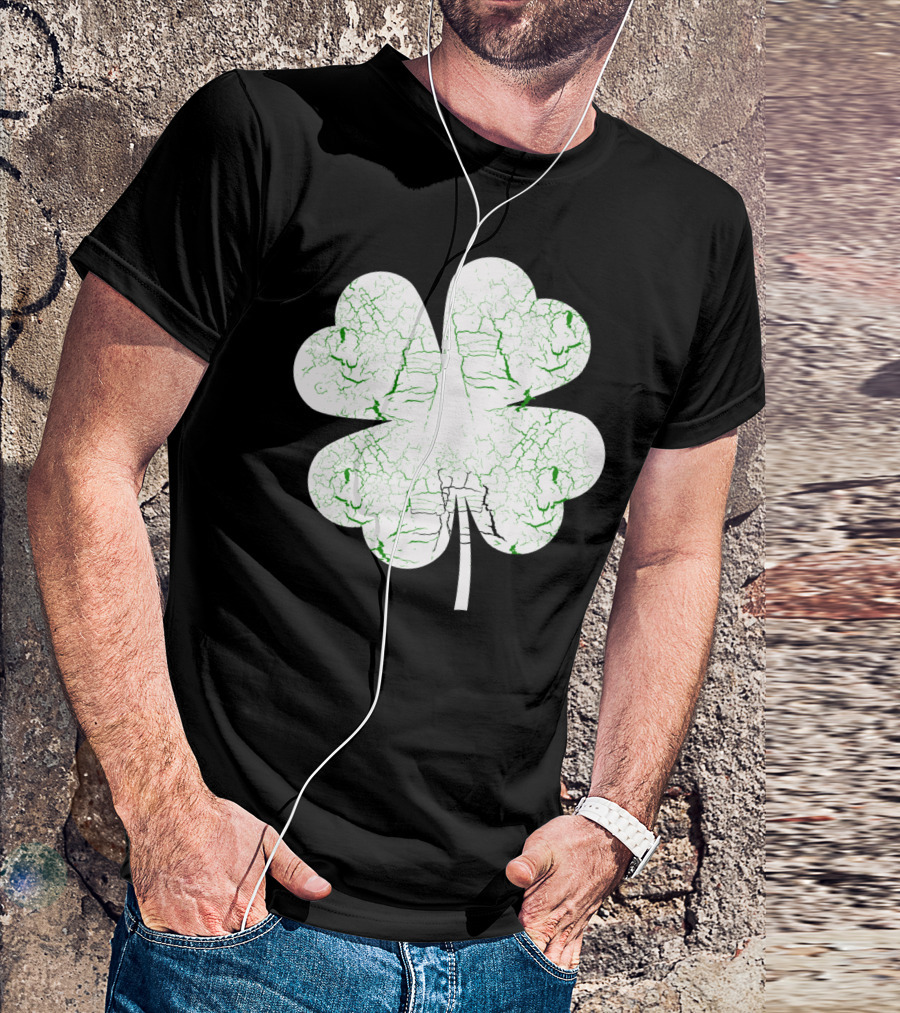 Distressed Green Textured Four Leaf Clover Luck T-Shirt