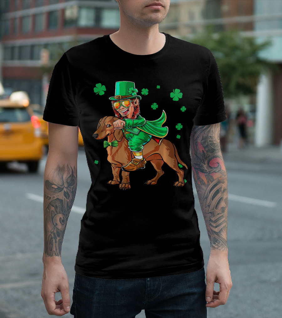 Leprechaun Riding Dachshund With Shamrocks St. Patrick's Day T-Shirt
