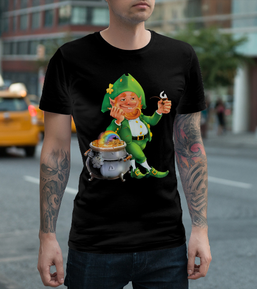 Cool Leprechaun With Rainbow And Gold Pot T-Shirt
