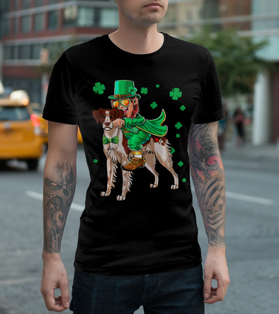 Leprechaun Rides Brittany Spaniel with Shamrock Accents T-Shirt