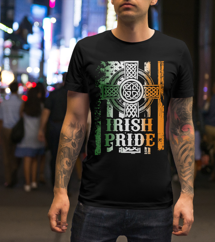 Irish Pride Celtic Cross St Patricks Day Flag Elements T-Shirt