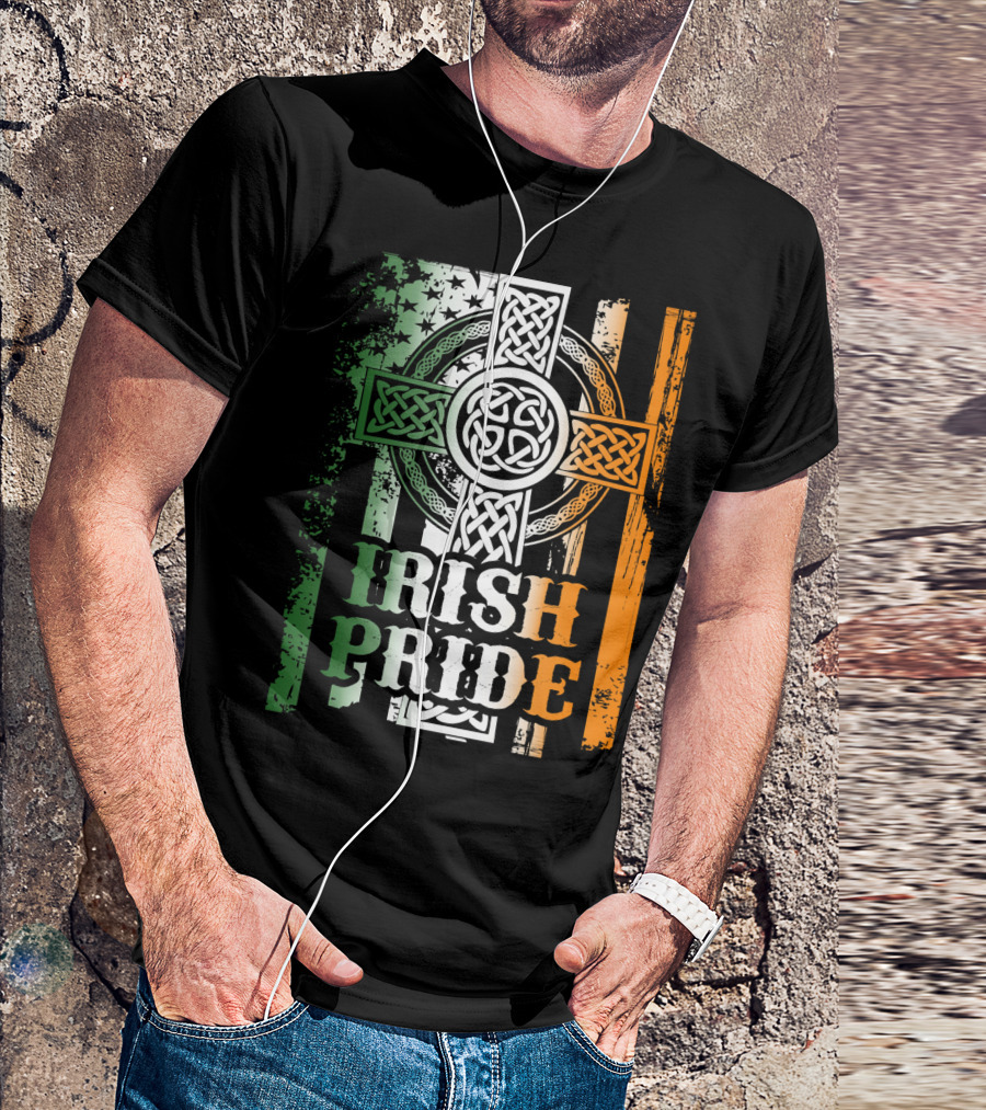 Irish Pride Celtic Cross St Patricks Day Flag Elements T-Shirt