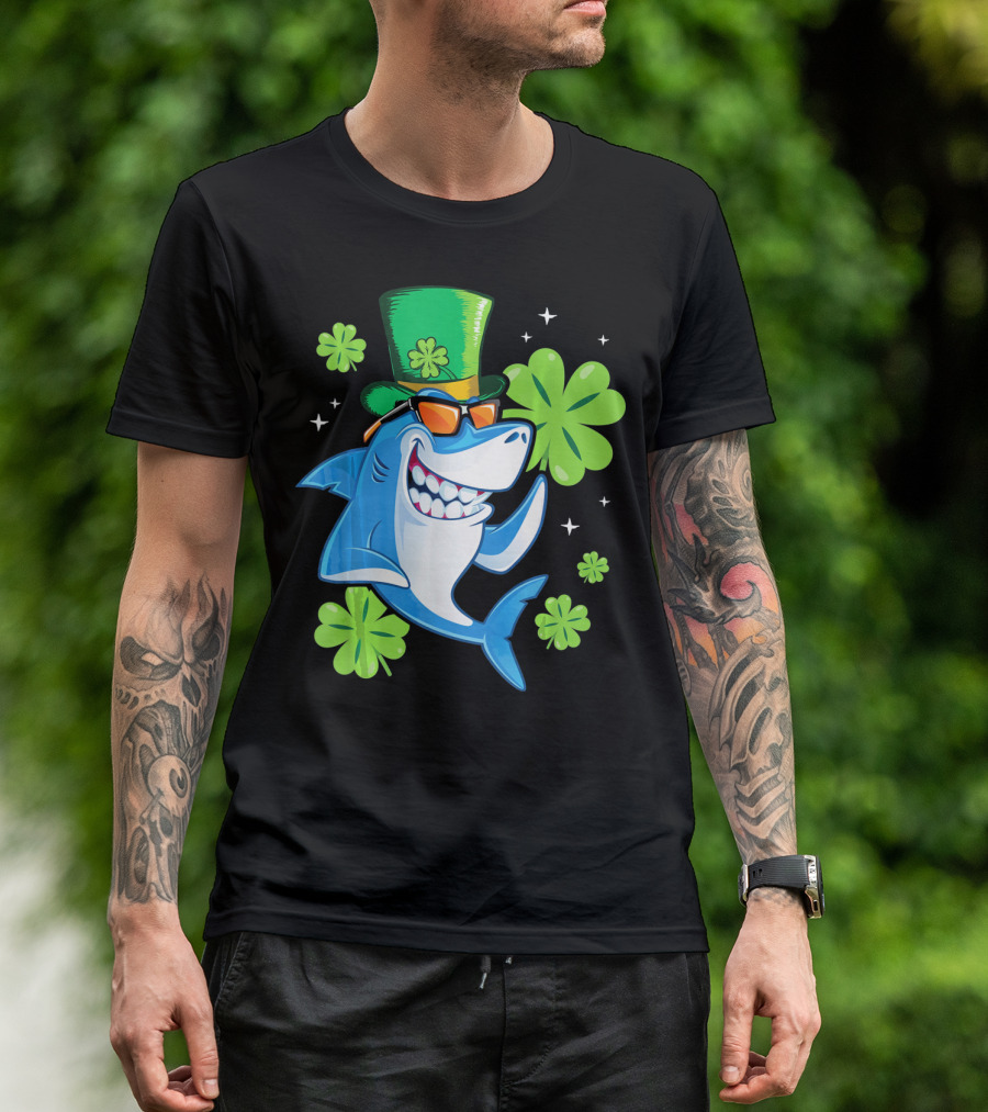 St Patricks Day Shamrock Paddy Shark Top Hat Dancing With Four-Leaf Clovers T-Shirt