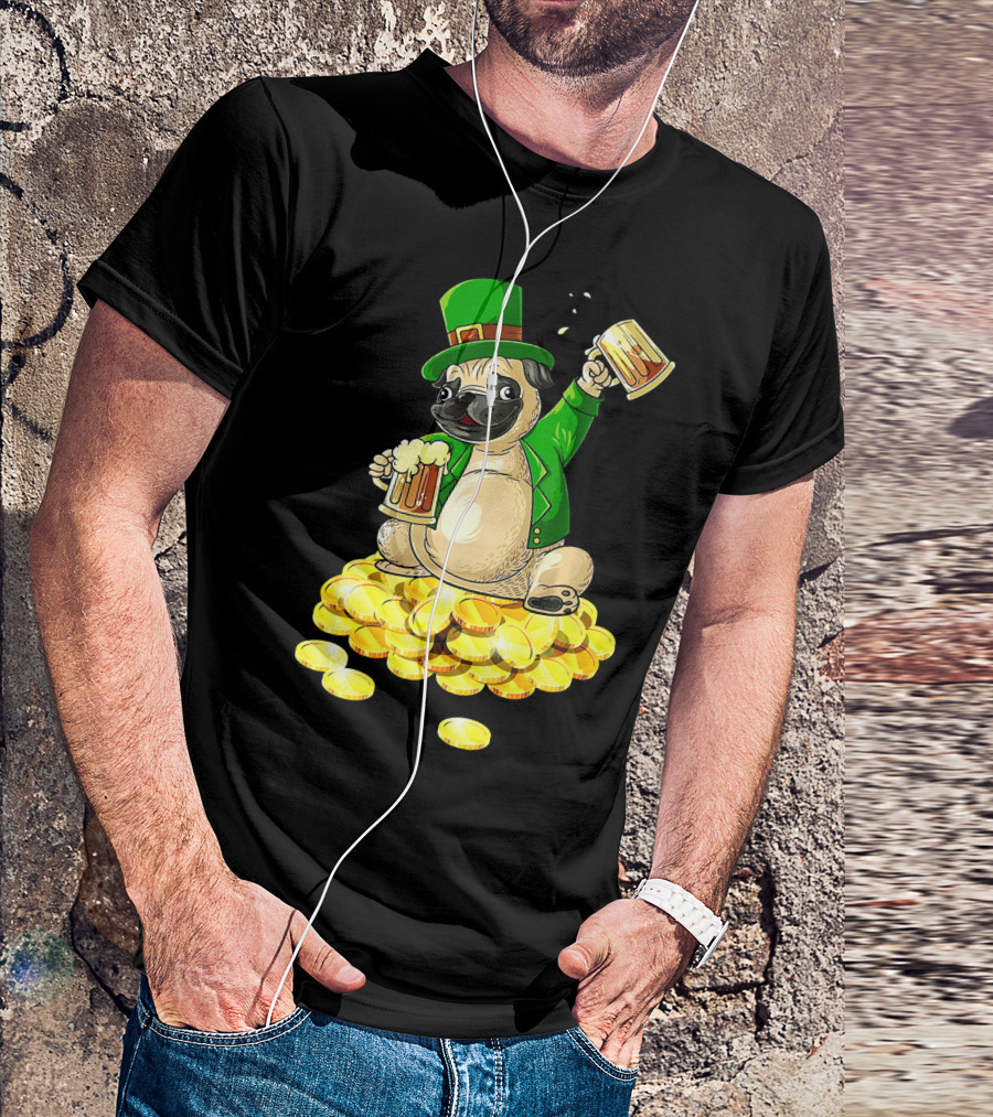 Irish Pug St. Patrick's Day Beer Cheers On Gold Coins T-Shirt