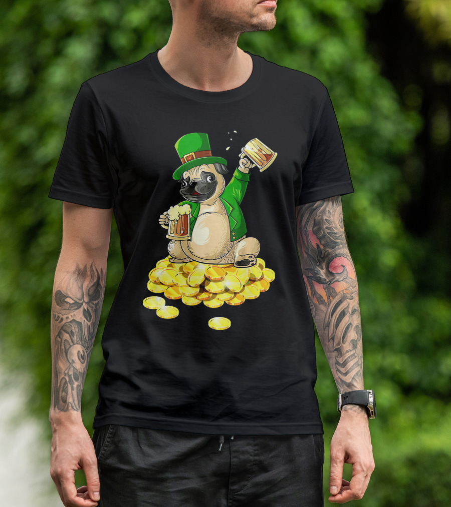 Irish Pug St. Patrick's Day Beer Cheers On Gold Coins T-Shirt